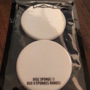 4 for $30  Mac cosmetics Makeup sponges set of 2